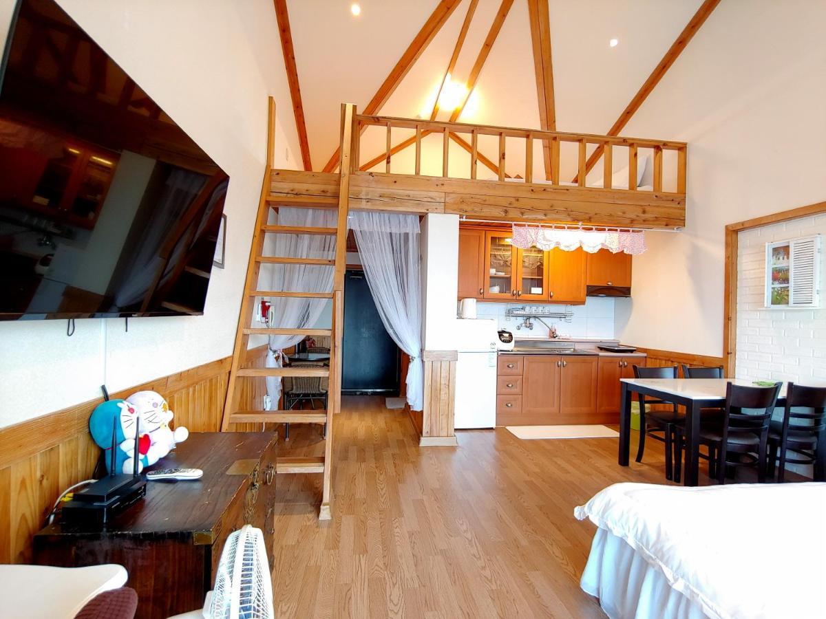 Herb In Pension Чеджудо Экстерьер фото